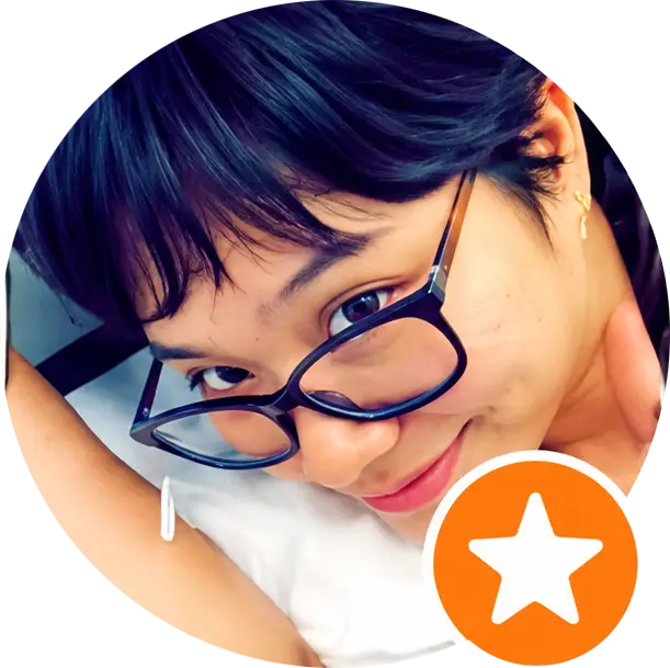 Customer portrait wearing glasses